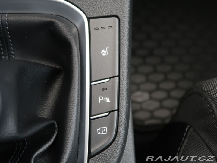 Hyundai i30 1.5T-GDI,MildHyb,CZ,1Maj, 2022