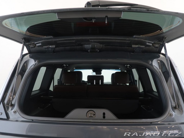 Toyota Land Cruiser 2.8Diesel,4x4,CZ,Invincib 2024