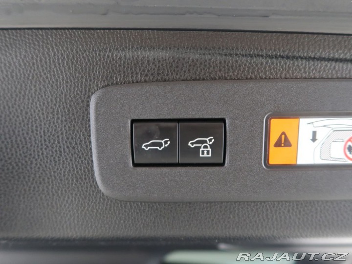 Toyota Land Cruiser 2.8Diesel,4x4,CZ,Invincib 2024