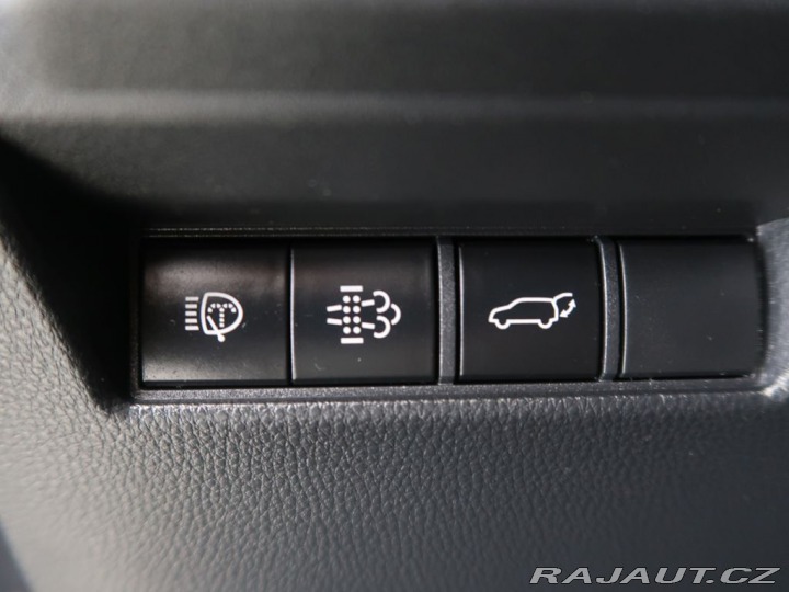 Toyota Land Cruiser 2.8Diesel,4x4,CZ,Invincib 2024