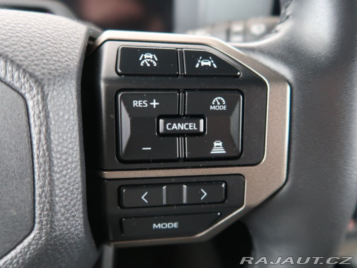 Toyota Land Cruiser 2.8D4-D,4x4,CZ,Invincible 2024