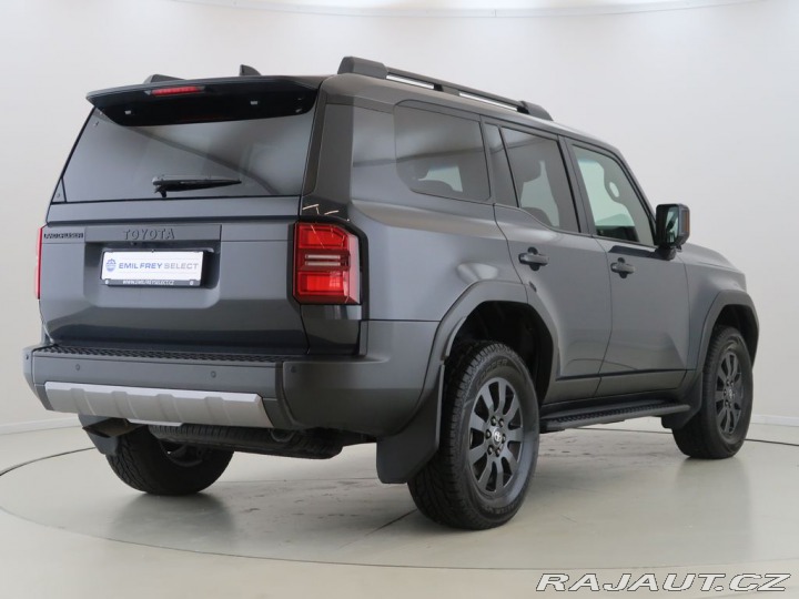 Toyota Land Cruiser 2.8D4-D,4x4,CZ,Invincible 2024