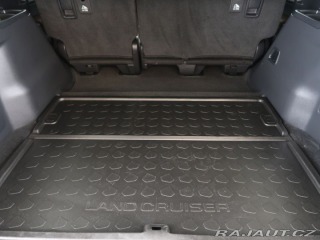 Toyota Land Cruiser 2.8Diesel,4x4,CZ,Invincib 2024