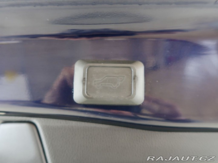 Toyota RAV4 2.5Hybrid,4x4,1Maj,Select 2019