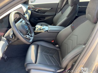 BMW 5 550e xDrive 1800