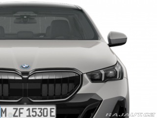 BMW 5 550e xDrive 1800