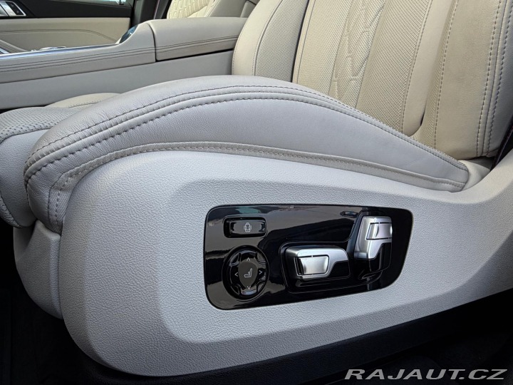 BMW X7 xDrive40i 2025