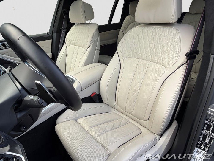 BMW X7 xDrive40i 2025
