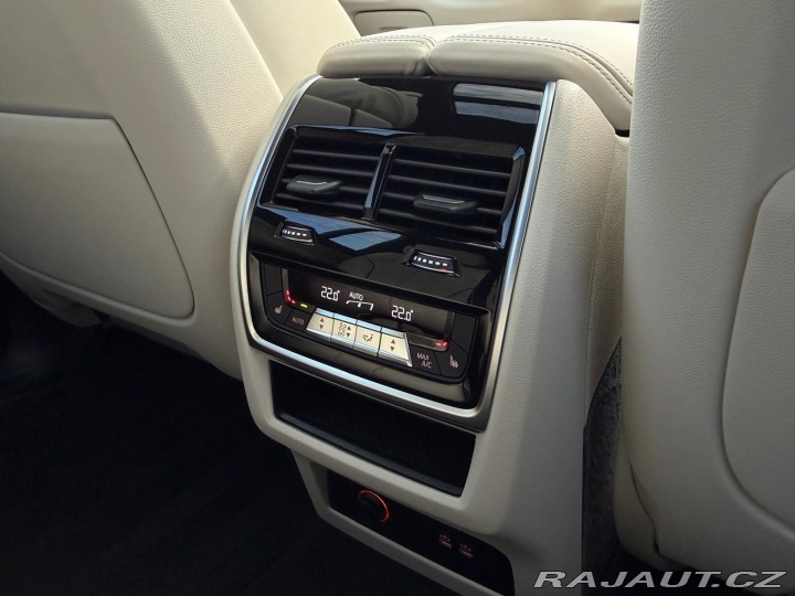 BMW X7 xDrive40i 2025