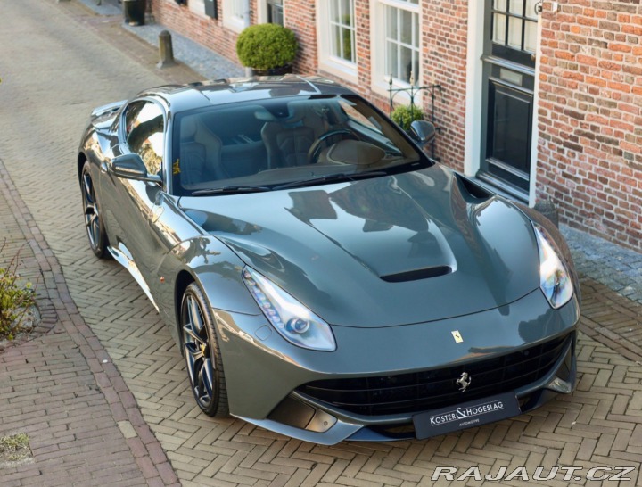 Ferrari Ostatní modely F12 berlinetta  6.3 V12  | Atelier auto 2013