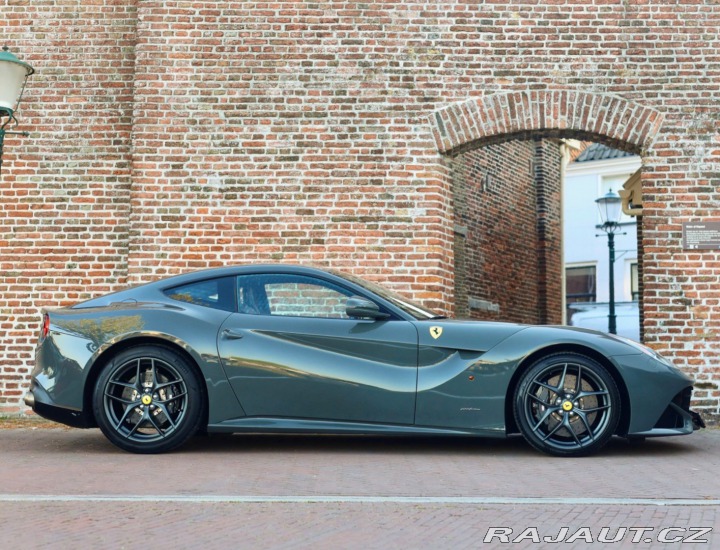 Ferrari Ostatní modely F12 berlinetta  6.3 V12  | Atelier auto 2013