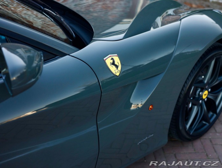 Ferrari Ostatní modely F12 berlinetta  6.3 V12  | Atelier auto 2013