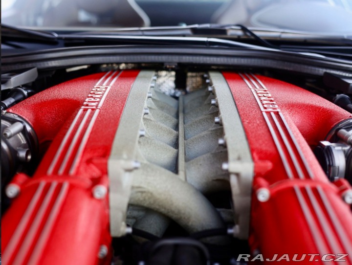 Ferrari Ostatní modely F12 berlinetta  6.3 V12  | Atelier auto 2013