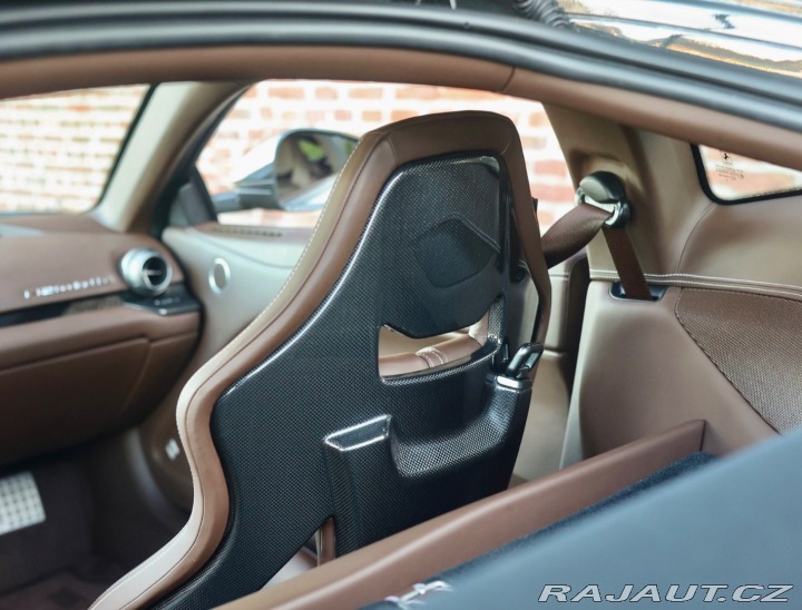 Ferrari Ostatní modely F12 berlinetta  6.3 V12  | Atelier auto 2013