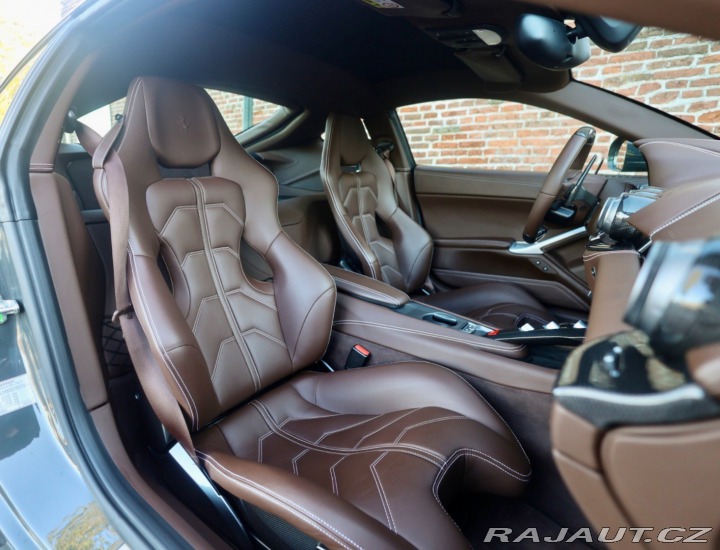 Ferrari Ostatní modely F12 berlinetta  6.3 V12  | Atelier auto 2013