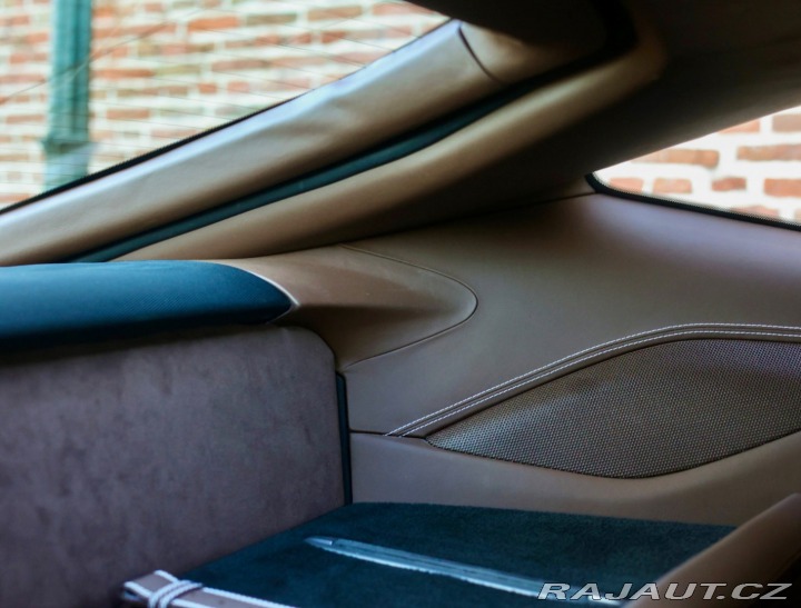 Ferrari Ostatní modely F12 berlinetta  6.3 V12  | Atelier auto 2013