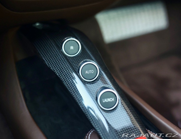 Ferrari Ostatní modely F12 berlinetta  6.3 V12  | Atelier auto 2013