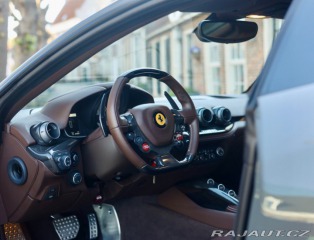 Ferrari Ostatní modely F12 berlinetta  6.3 V12  | Atelier auto 2013