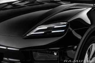 Porsche Macan 4  EL Vzduch BOSE 2026