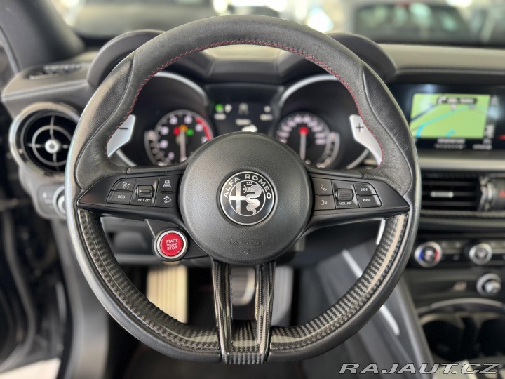 Alfa Romeo Stelvio 2,0T Q4*206kW*VELOCE*MaxV 2019