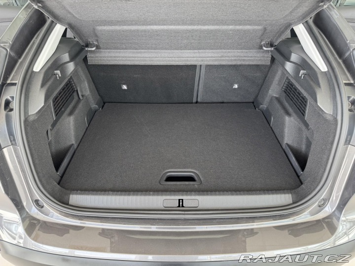 Citroën C4 1,2PT 130*Aut*LED*Kamera* 2023