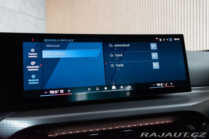 BMW M2 KARBON*ZÁRUKA+SERVIS*ČR 1 2025