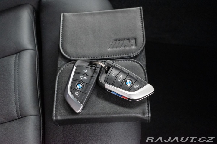 BMW M2 KARBON*ZÁRUKA+SERVIS*ČR 1 2025
