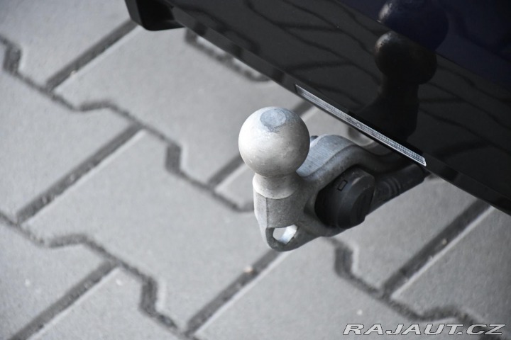 BMW 5 520d M-SPORT ZÁRUKA TAŽNÉ 2024