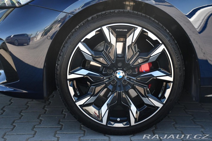 BMW 5 520d M-SPORT ZÁRUKA TAŽNÉ 2024