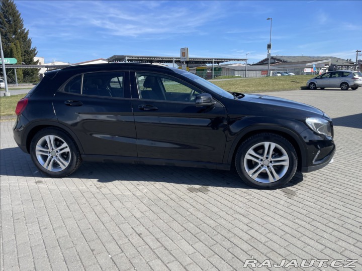 Mercedes-Benz GLA 2,2 CDi 100kw bez koroze, 2015