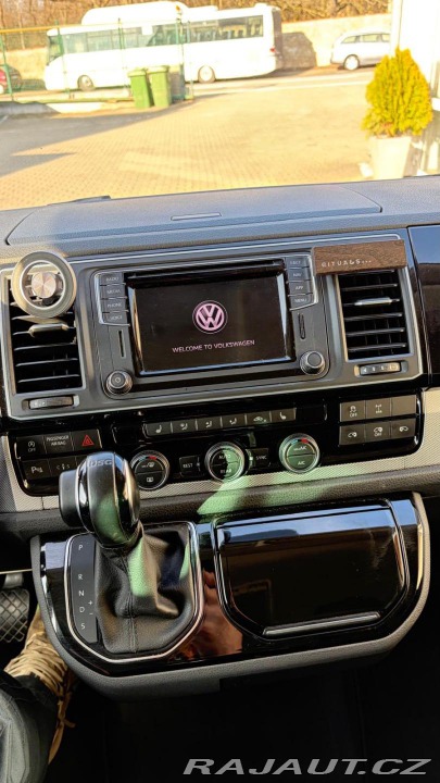 Volkswagen Multivan 2.0 TDI, DSG, 7 MÍST, ČR 2018