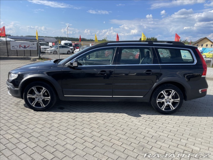 Volvo XC70 2,4 D5 Geartronic Momentu 2014