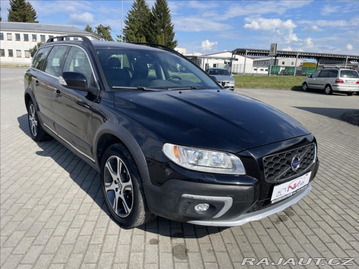 Volvo XC70 2,4 D5 Geartronic Momentu 2014