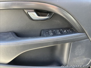 Volvo XC70 2,4 D5 Geartronic Momentu 2014