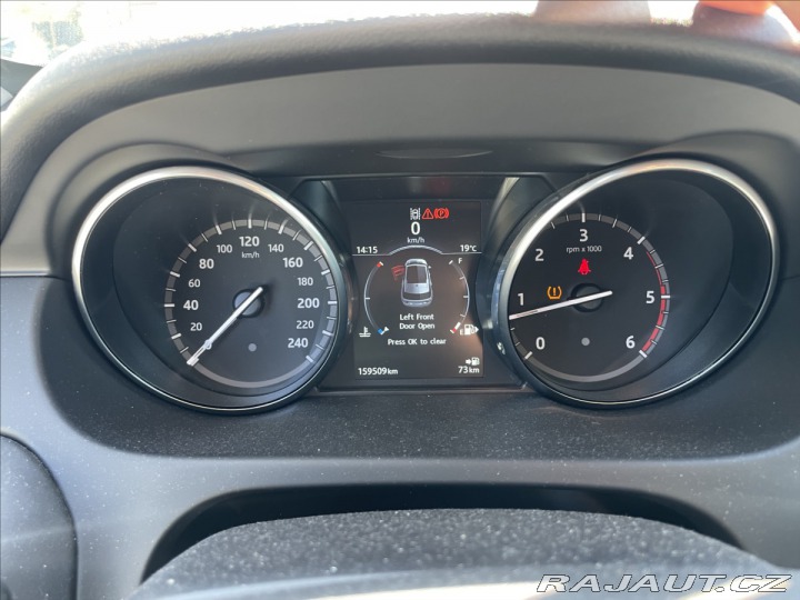 Land Rover Discovery Sport 2,0 TD4 132kw AWD Pano 7m 2016
