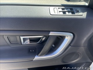 Land Rover Discovery 2,0 TD4 132kw AWD Pano 7m 2016