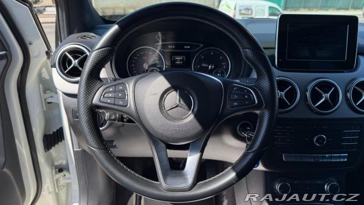 Mercedes-Benz B B 180CDI 80kW REZERVOVANO 2015