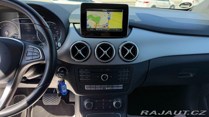 Mercedes-Benz B B 180CDI 80kW REZERVOVANO 2015