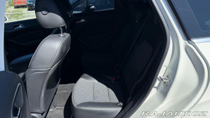 Mercedes-Benz B B 180CDI 80kW REZERVOVANO 2015