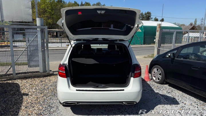 Mercedes-Benz B B 180CDI 80kW REZERVOVANO 2015