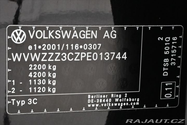 Volkswagen Passat 2,0 TDI 110 kW DSG Busine 2022
