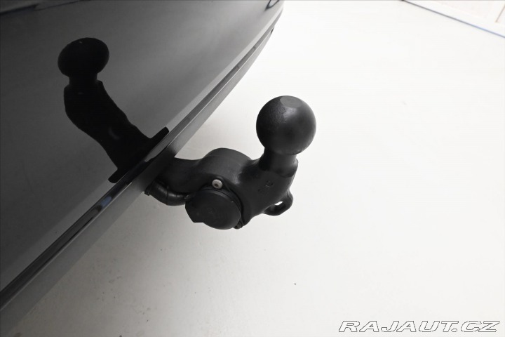 Volkswagen Passat 2,0 TDI 110kW DSG Busines 2022