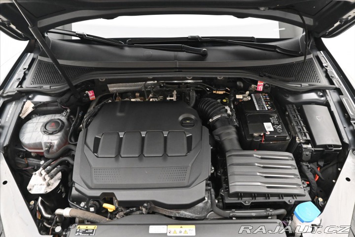 Volkswagen Passat 2,0 TDI 110kW DSG Busines 2022