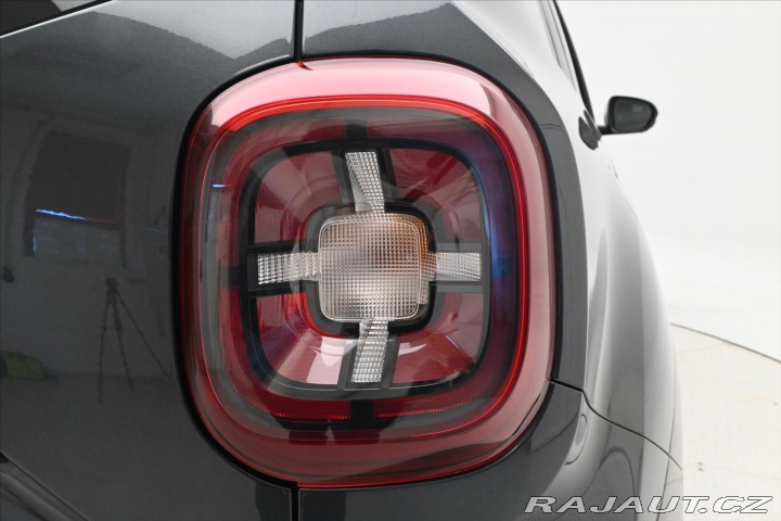 Dacia Duster 1,6 SCe 84kW tažné Záruka 2019