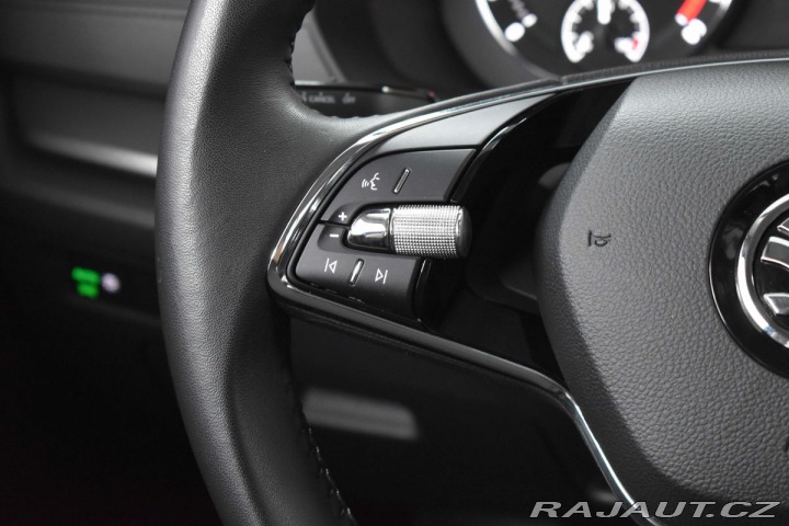 Škoda Octavia 2.0 TDI REZERVACE 2024