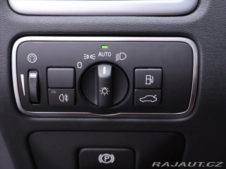 Volvo XC70 2,4 D4 133kW Aut. AWD Sum 2016