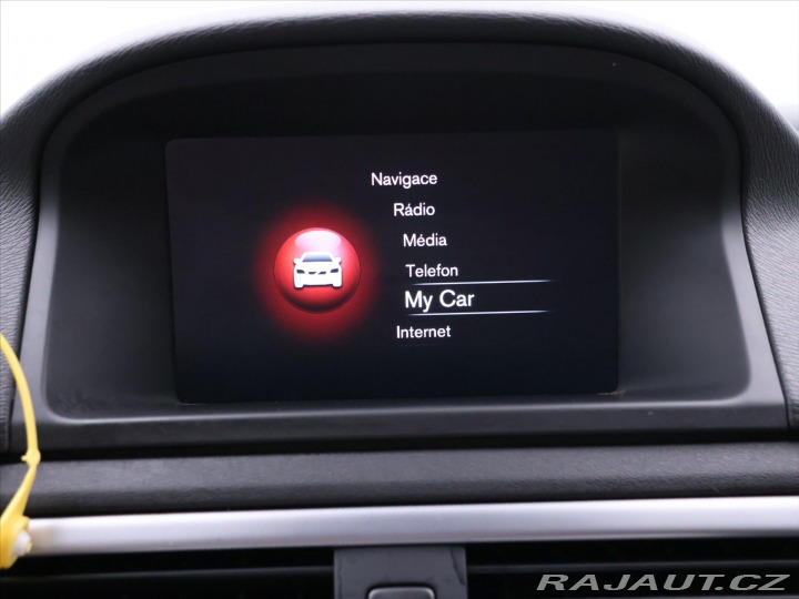 Volvo XC70 2,4 D4 133kW Aut. AWD Sum 2016