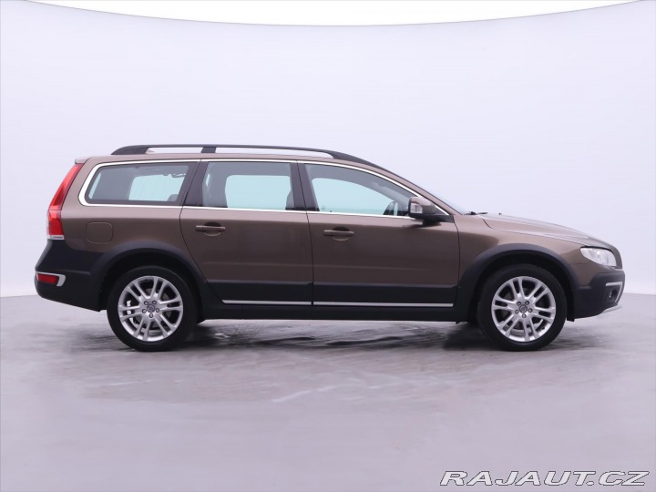 Volvo XC70 2,4 D4 133kW Aut. AWD Sum 2016