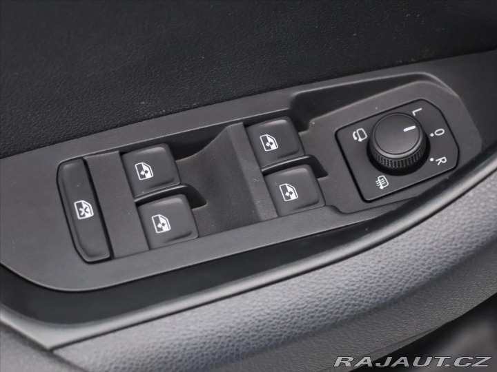 Škoda Karoq 2,0 TDI DSG 4x4 Sportline 2021