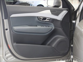 Volvo XC90 2,0 D5 AWD Mom.PRO Paměť 2021